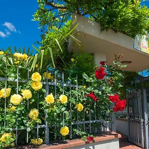 Profumo D'estate , Agliana Italie